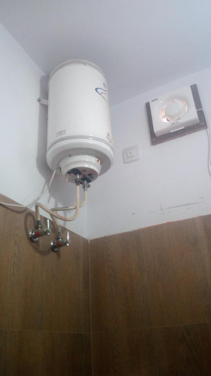 Ishan Paying Guest House Varanasi Exterior photo